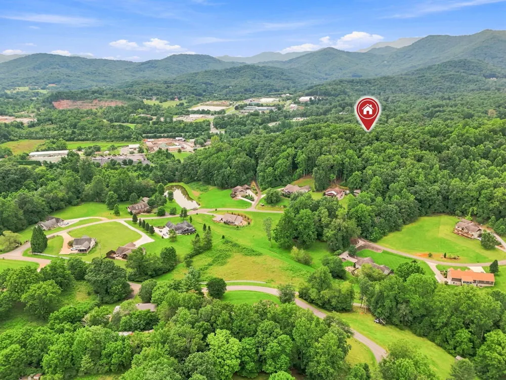 Willow Wind Heights Franklin, NC 28734