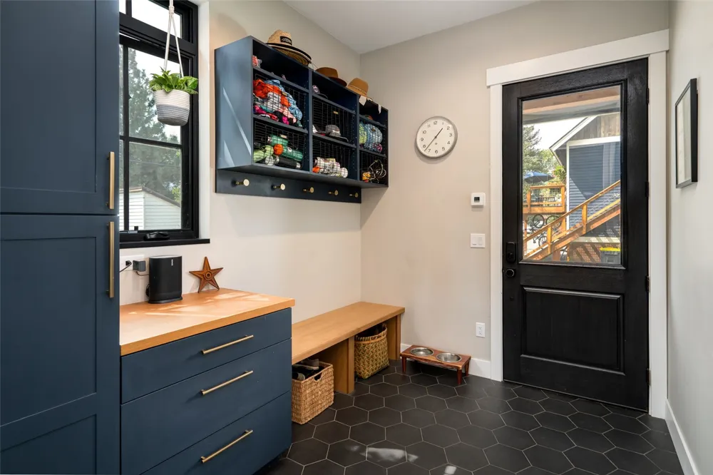 331 6th Street Steamboat Springs, CO 80487