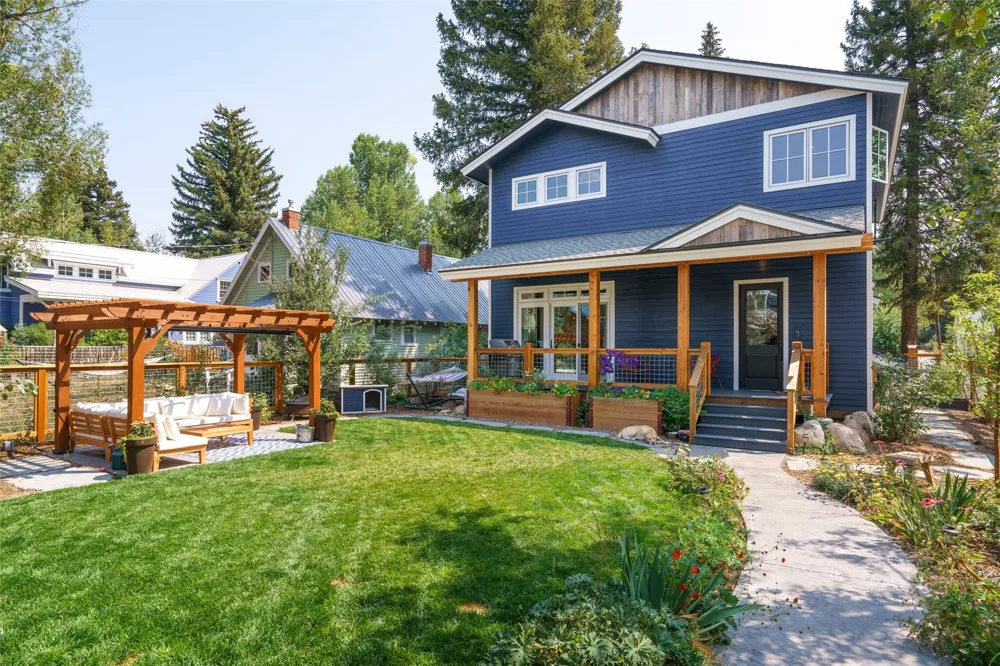 331 6th Street Steamboat Springs, CO 80487