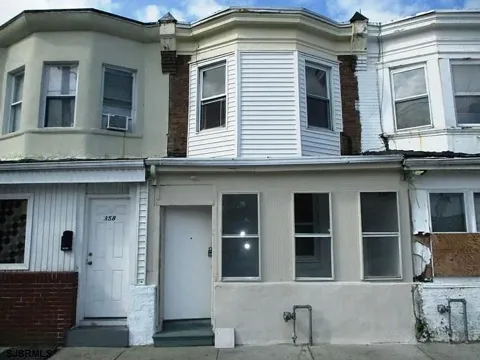 360 N SouthCarolina Ave