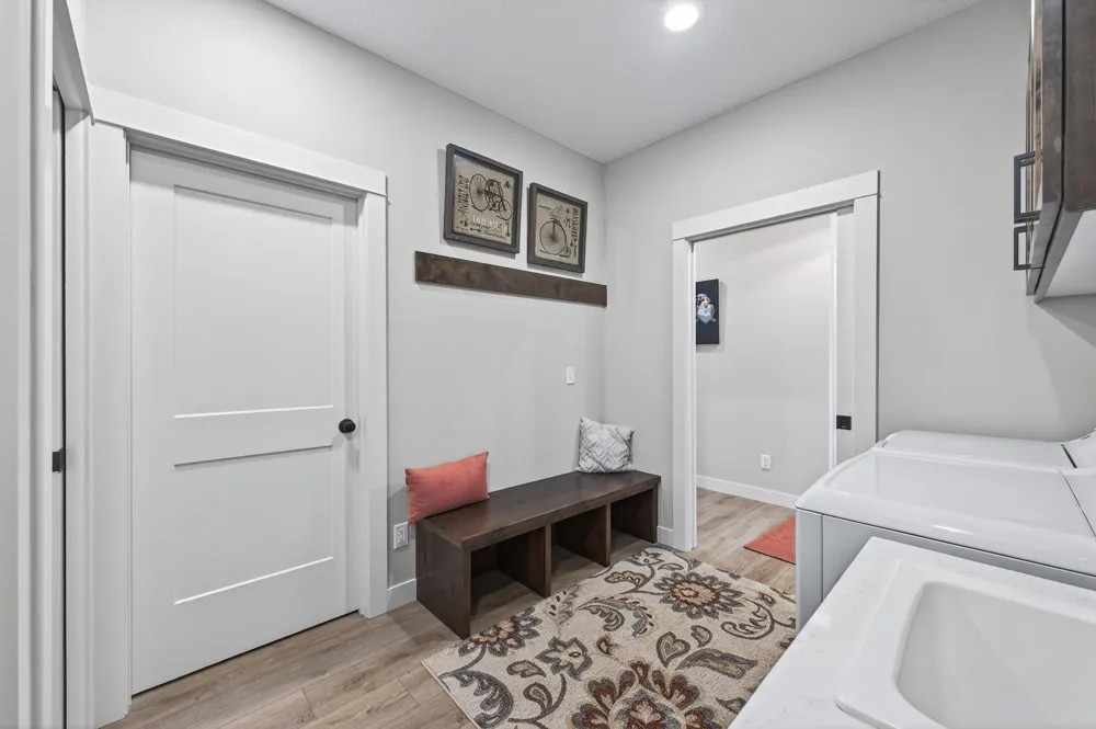 1402 Jefferson Street S Cambridge, MN 55008