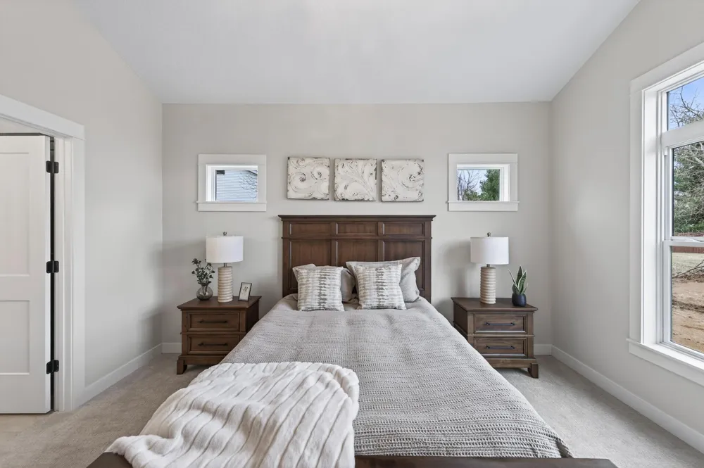 1402 Jefferson Street S Cambridge, MN 55008