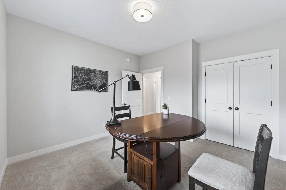 1402 Jefferson Street S Cambridge, MN 55008