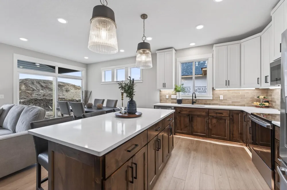 1402 Jefferson Street S Cambridge, MN 55008
