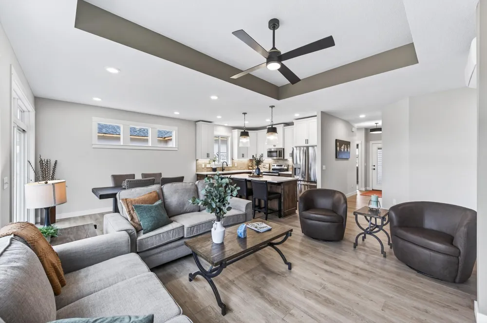 1402 Jefferson Street S Cambridge, MN 55008