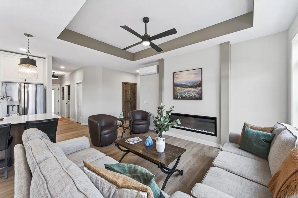 1402 Jefferson Street S Cambridge, MN 55008