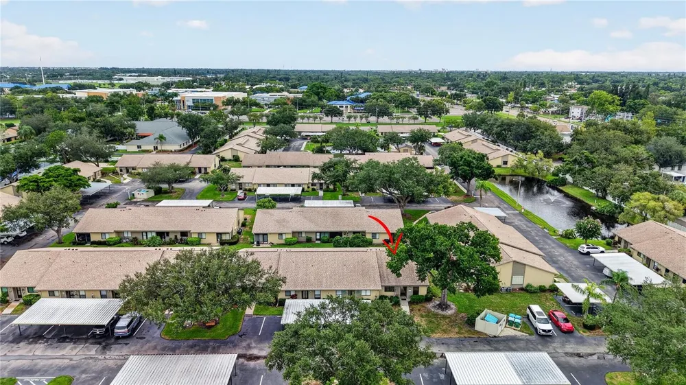 2707 60TH AVENUE TERRACE W Bradenton, FL 34207