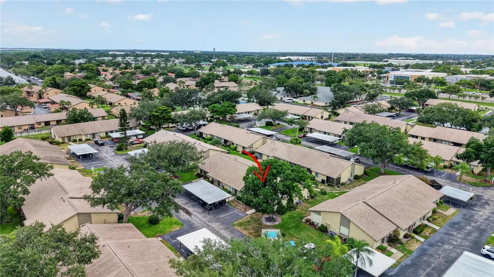 2707 60TH AVENUE TERRACE W Bradenton, FL 34207