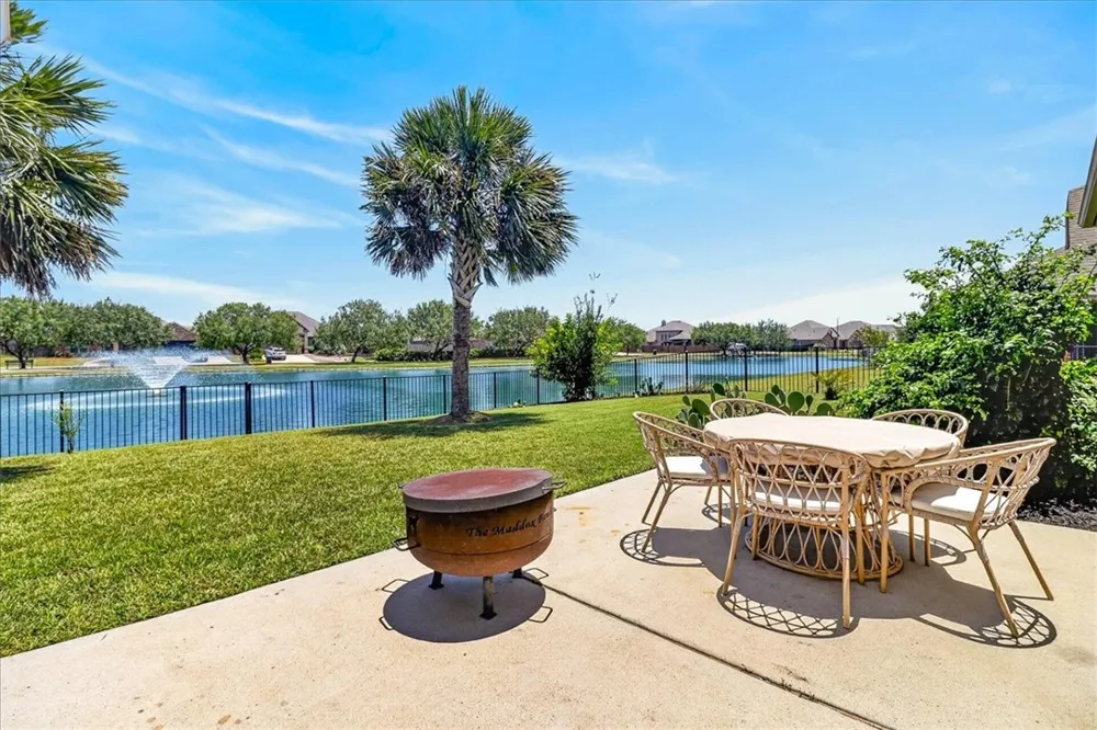 7622 Rancho Vista Boulevard W Corpus Christi, TX 78414