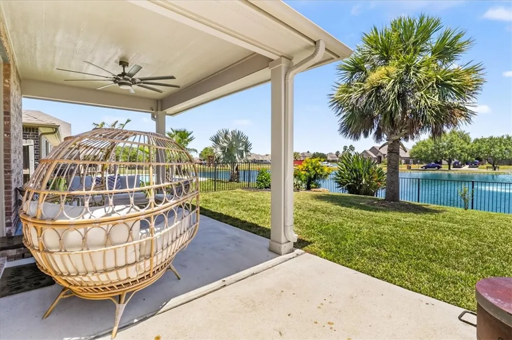 7622 Rancho Vista Boulevard W Corpus Christi, TX 78414