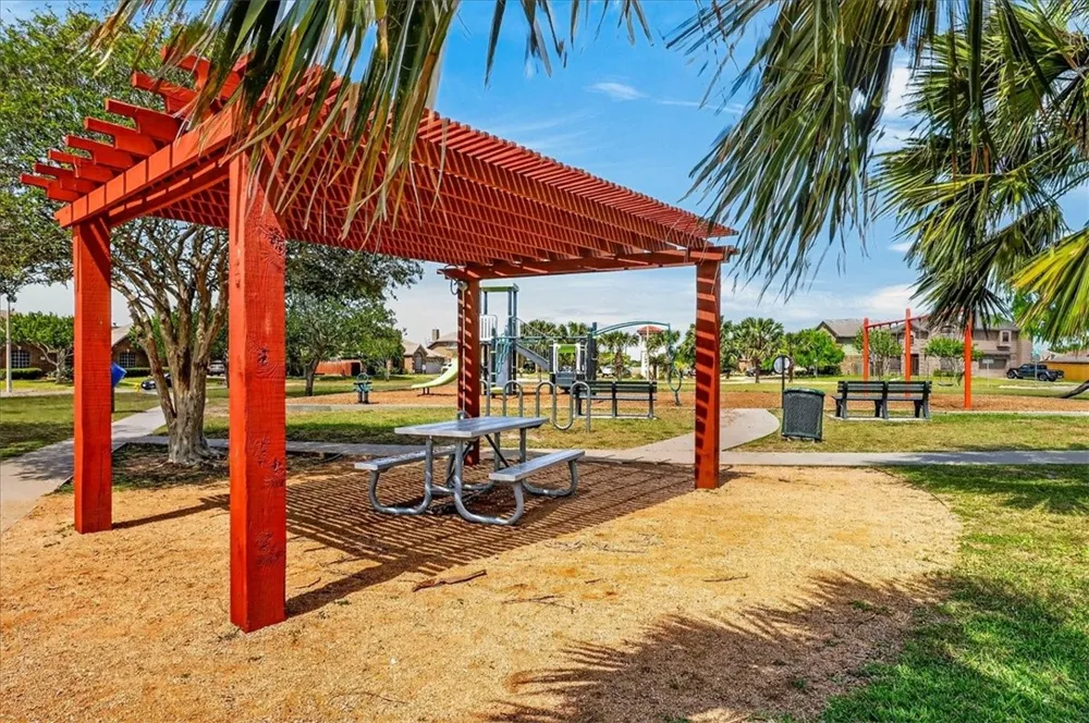 7622 Rancho Vista Boulevard W Corpus Christi, TX 78414