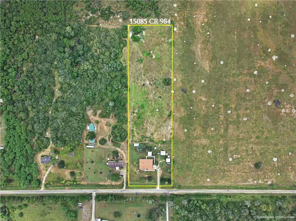 15085 County Road 984 Sinton, TX 78387