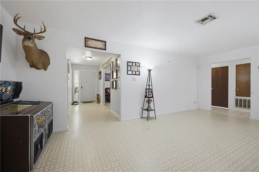 15085 County Road 984 Sinton, TX 78387