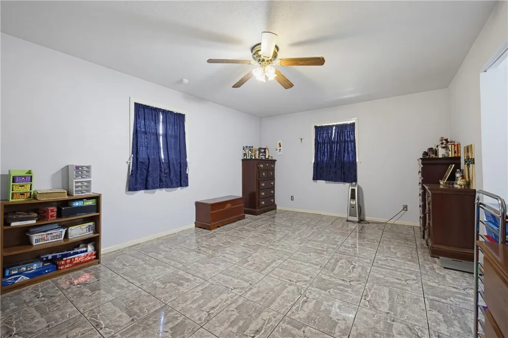 15085 County Road 984 Sinton, TX 78387