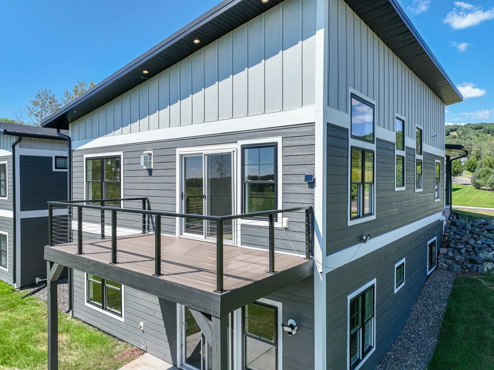 8602 Maynard Place Duluth, MN 55808