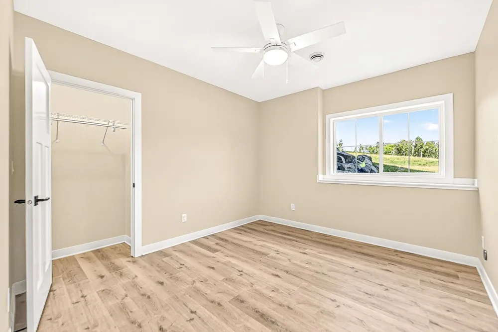 8602 Maynard Place Duluth, MN 55808