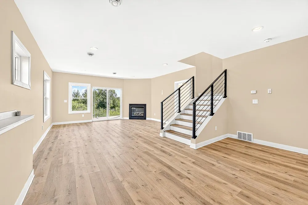 8602 Maynard Place Duluth, MN 55808
