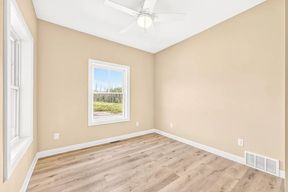 8602 Maynard Place Duluth, MN 55808