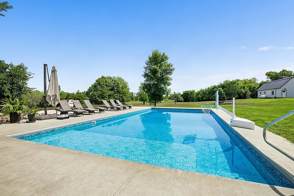 34788 95th Avenue Saint Joseph, MN 56374