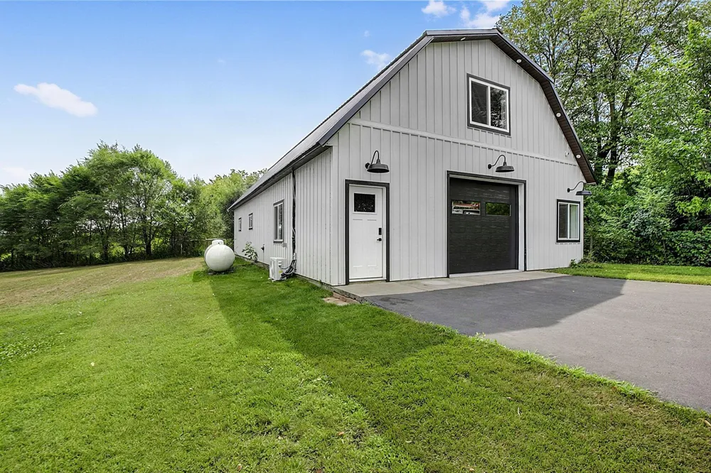 34788 95th Avenue Saint Joseph, MN 56374