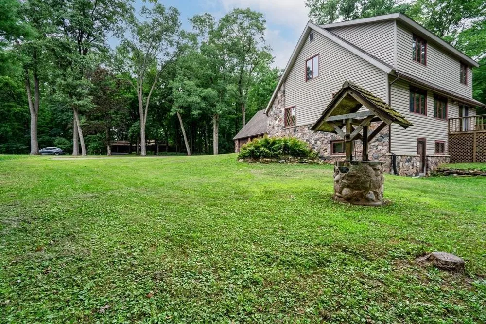 E4602 479th Avenue Menomonie, WI 54751