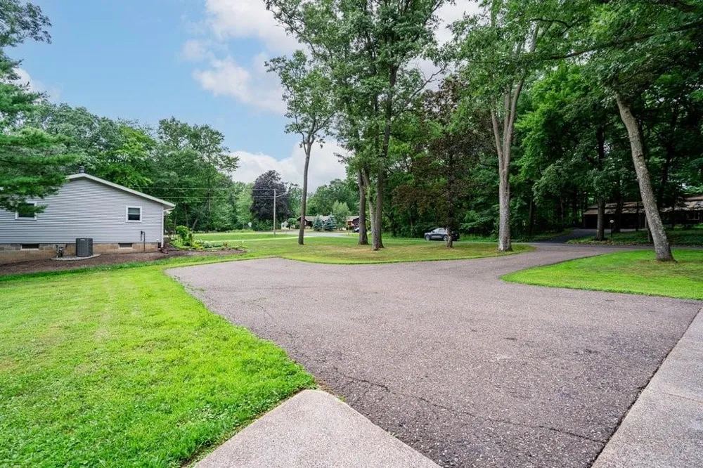 E4602 479th Avenue Menomonie, WI 54751