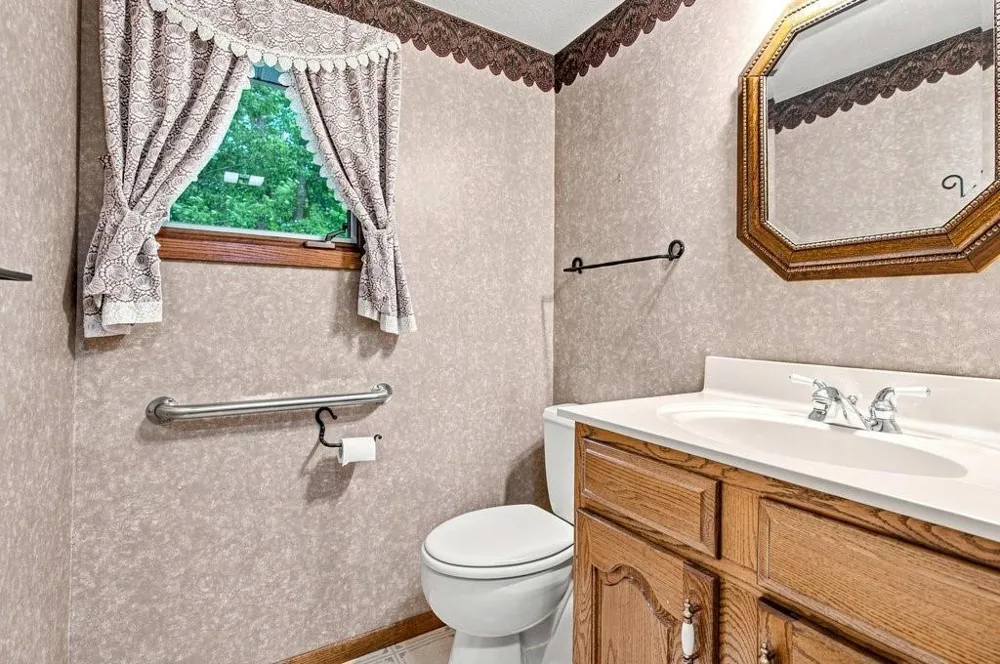 E4602 479th Avenue Menomonie, WI 54751