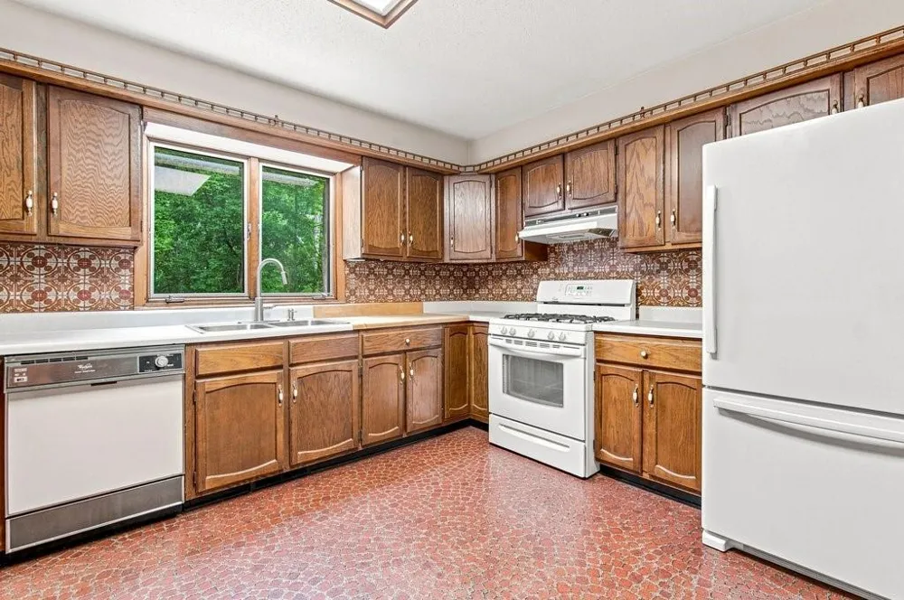 E4602 479th Avenue Menomonie, WI 54751