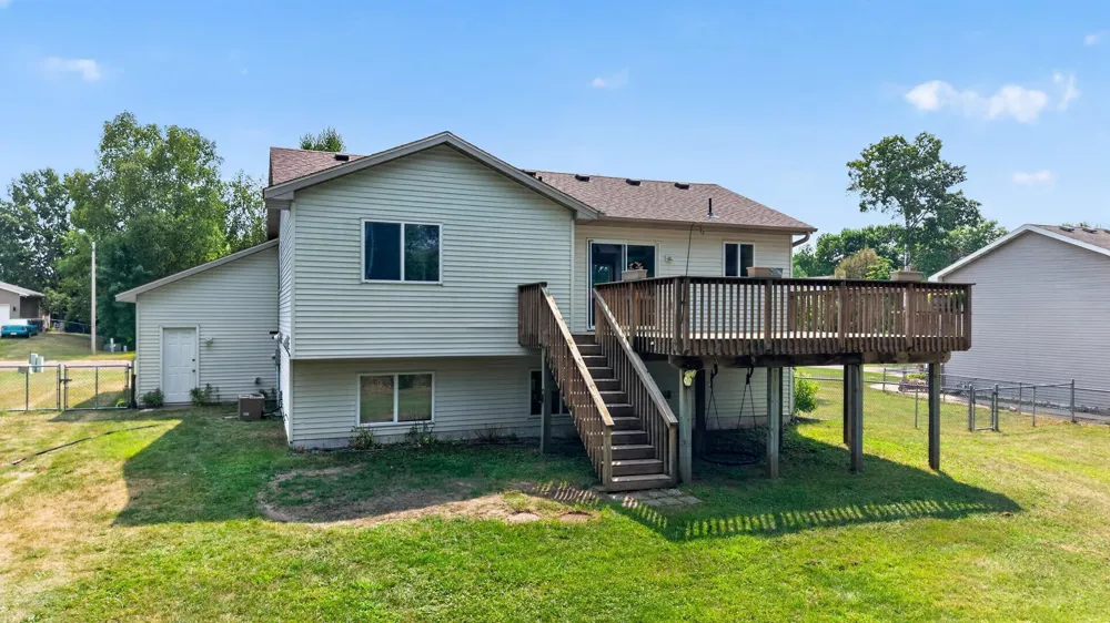435 8th Avenue NE Pine City, MN 55063