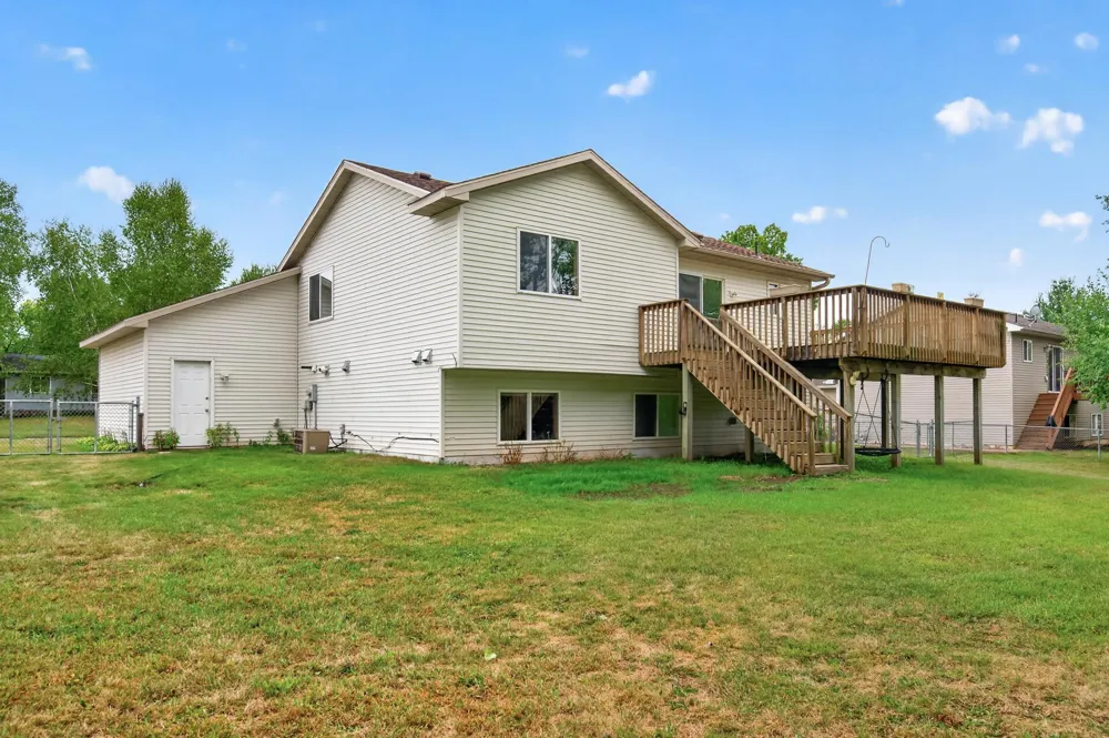 435 8th Avenue NE Pine City, MN 55063