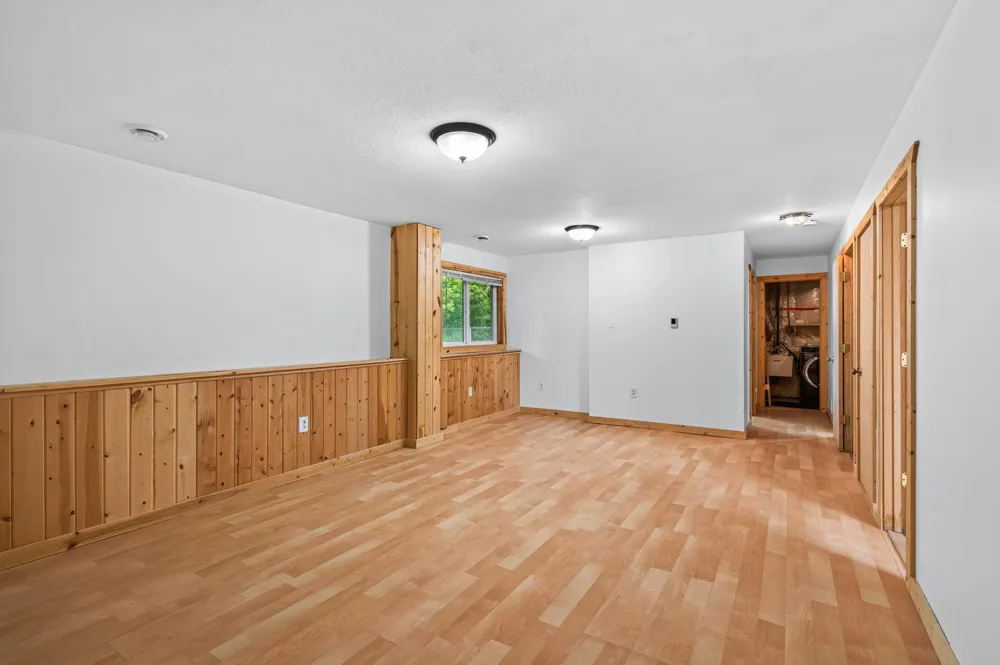 435 8th Avenue NE Pine City, MN 55063