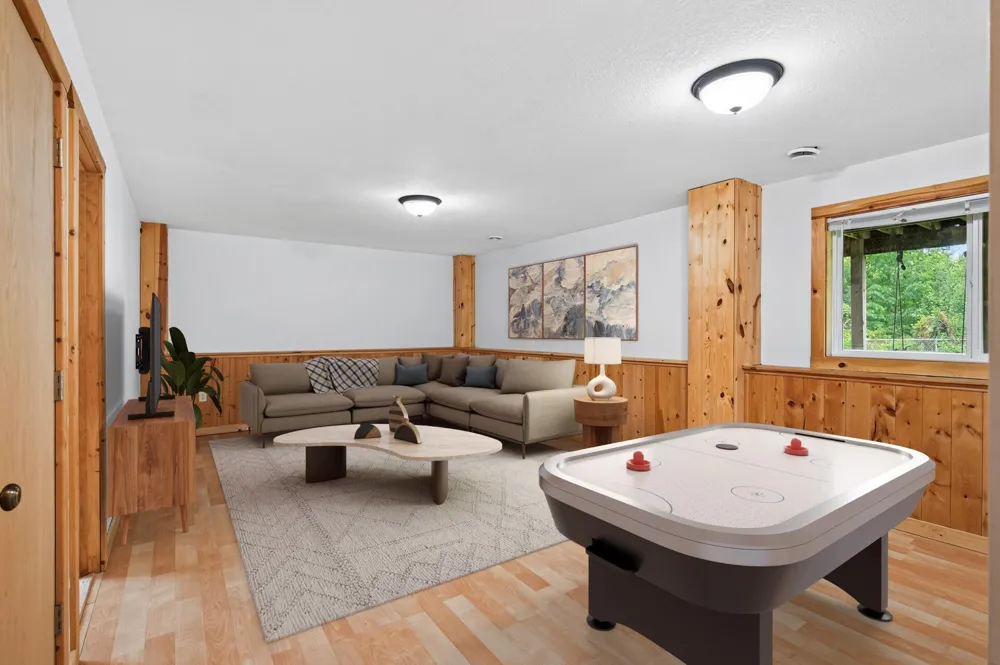 435 8th Avenue NE Pine City, MN 55063