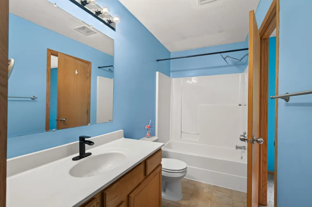 435 8th Avenue NE Pine City, MN 55063