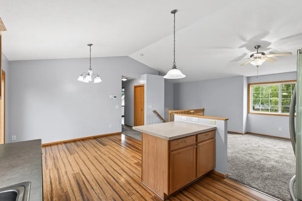 435 8th Avenue NE Pine City, MN 55063