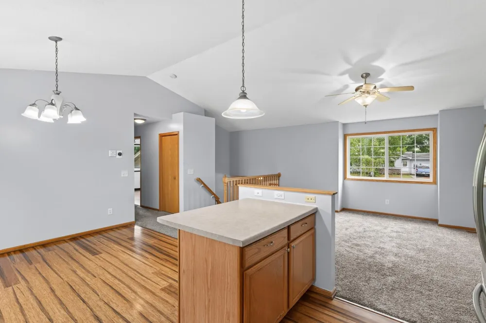 435 8th Avenue NE Pine City, MN 55063