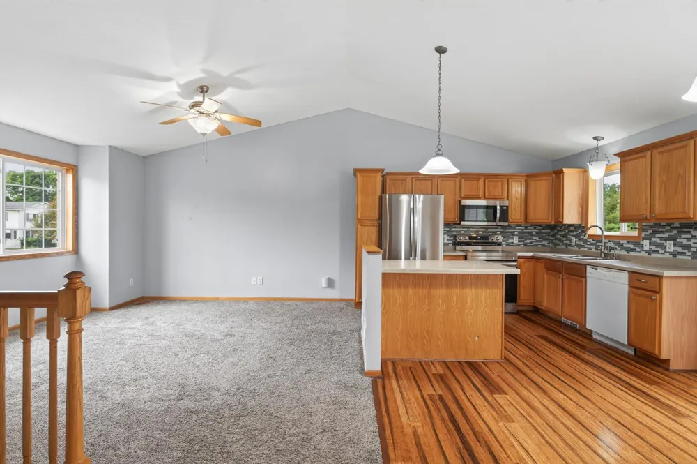 435 8th Avenue NE Pine City, MN 55063