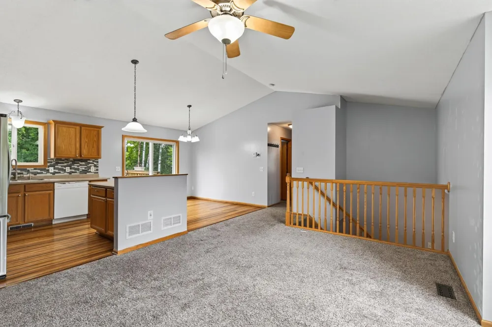 435 8th Avenue NE Pine City, MN 55063