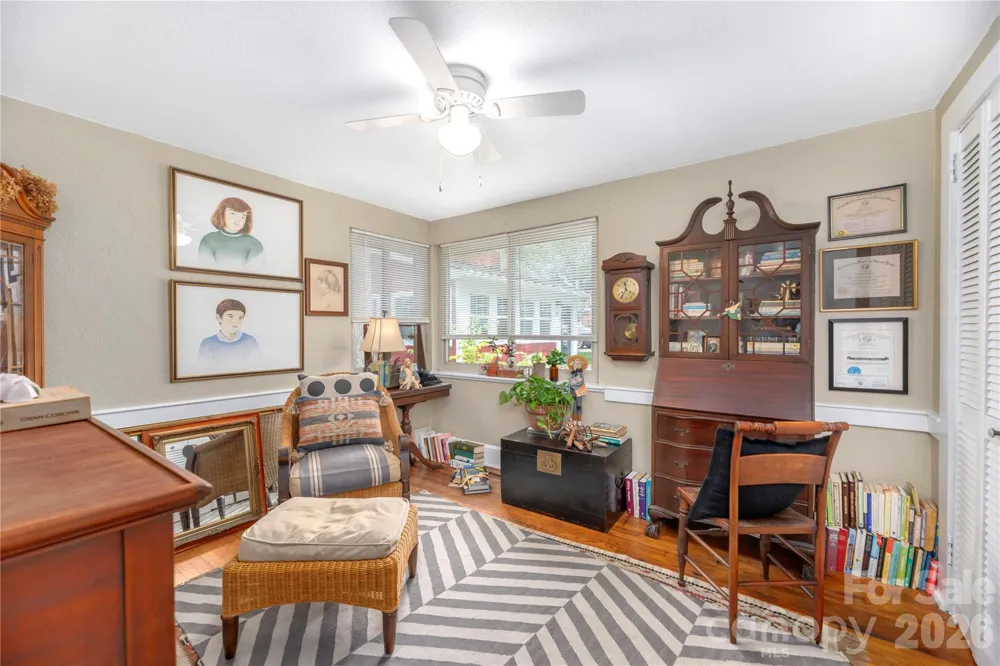 21 Lincoln Avenue Asheville, NC 28803