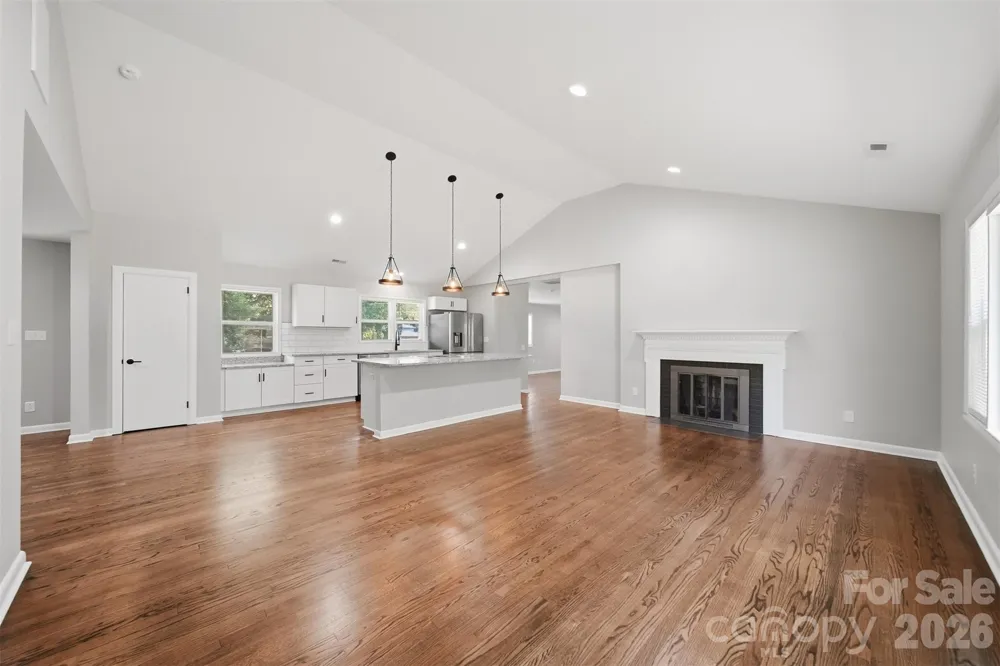 908 13th Street NW Conover, NC 28613