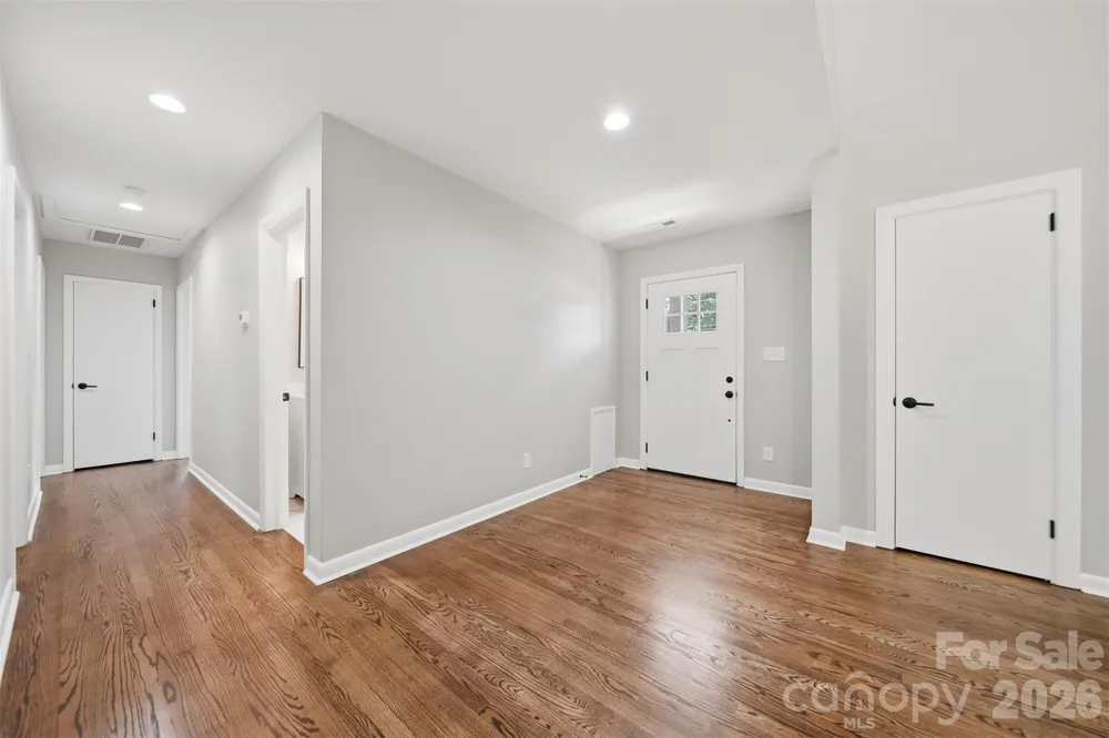 908 13th Street NW Conover, NC 28613