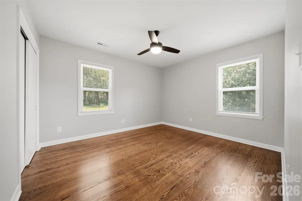 908 13th Street NW Conover, NC 28613