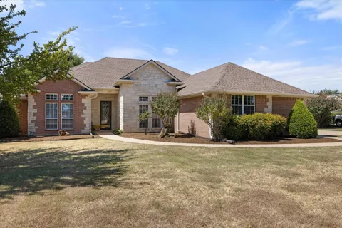 2101 W Emerald Bend Court
