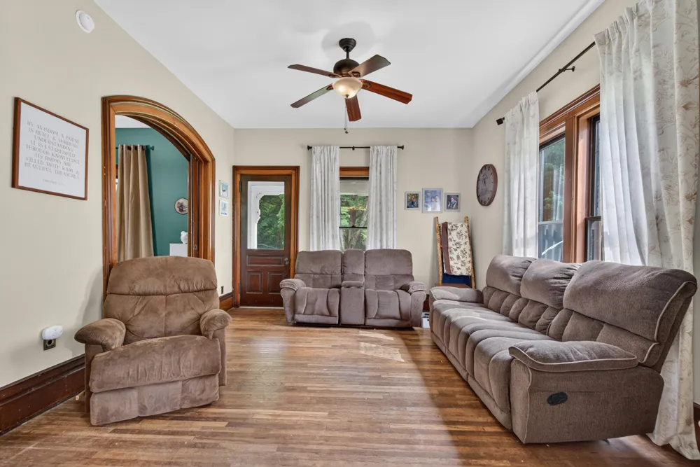 25160 F DRIVE Albion, MI 49224