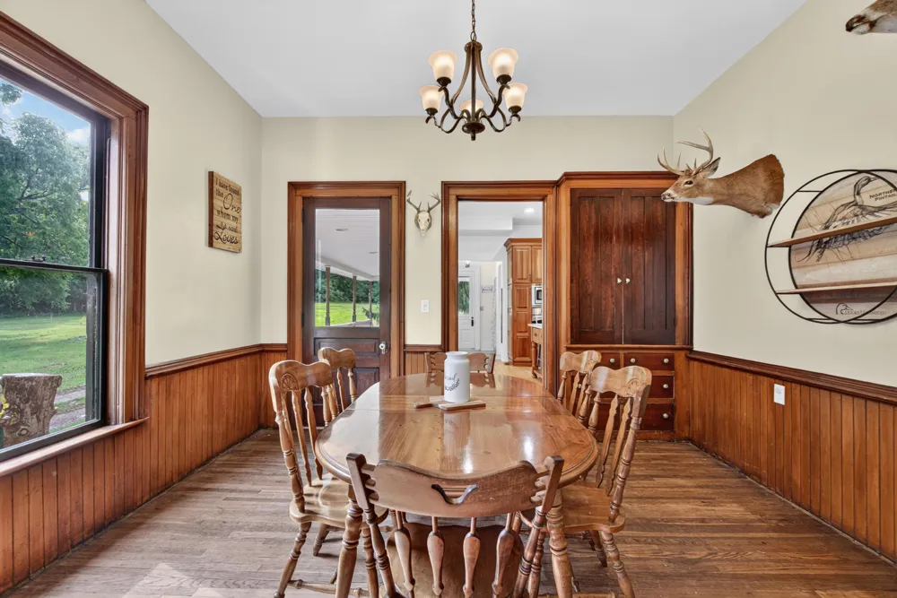 25160 F DRIVE Albion, MI 49224