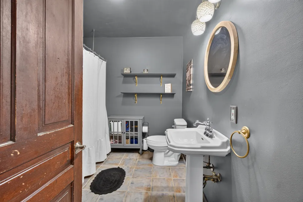 25160 F DRIVE Albion, MI 49224