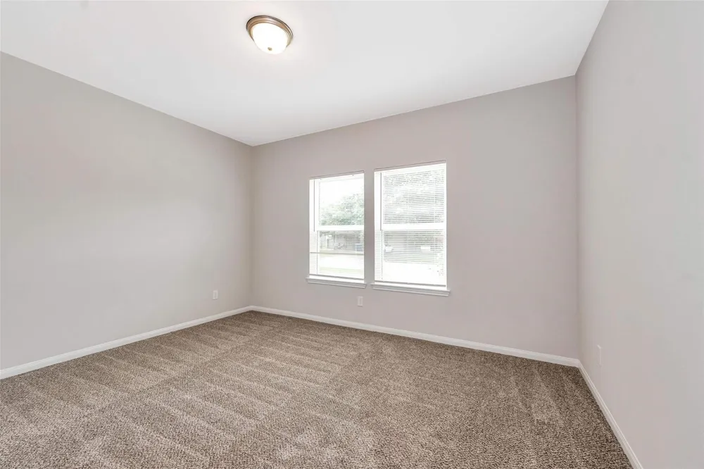 1206 Denison Avenue Cleveland, TX 77327