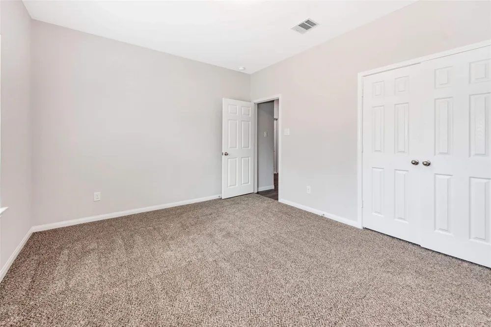 1206 Denison Avenue Cleveland, TX 77327