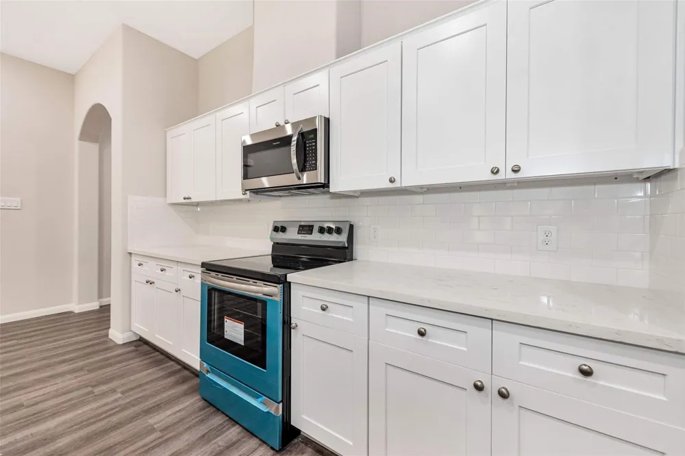 1206 Denison Avenue Cleveland, TX 77327