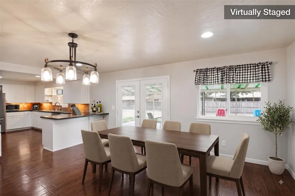 380 S Wilson Avenue Giddings, TX 78942