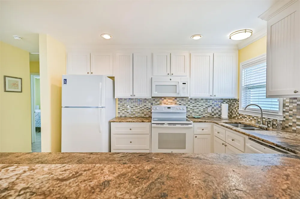 4222 Spanish Main Jamaica Beach, TX 77554